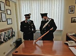 Pontecorvo, beccato con una mazza da baseball da 50 cm: 29enne nei guai