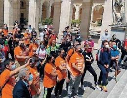 Festival dei Sentieri, un vero successo: in centinaia sulla strada romana