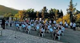 La Banda Don Bosco torna a suonare: emozionanti note per i “papaveri” polacchi