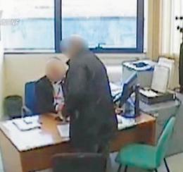 Mazzette al Catasto per facilitare le pratiche: chiesti tre abbreviati