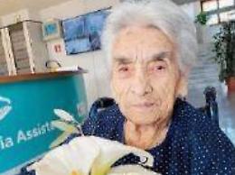 Nonna Gina spegne 100 candeline: l'abbraccio corale della sua città