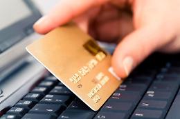Casa vacanza: l'annuncio su internet si rivela una truffa, denunciate 2 persone