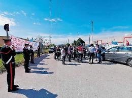 Avon, trovato l'accordo: esultano oltre cento dipendenti e le loro famiglie