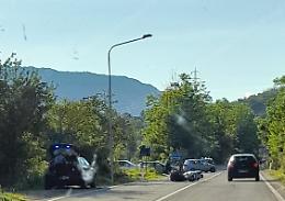 Incidente nella Marsica, moto contro auto: motociclista ciociaro miracolato