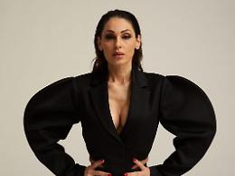 Anna Tatangelo si racconta in esclusiva: "Non mi sono mai staccata dalle mie radici"