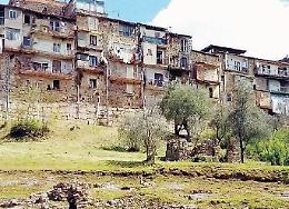 Ferentino, quella necropoli dimenticata. La storia affiorata dagli scavi