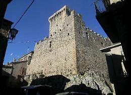 Filettino/Trevi: Castello Caetani e quel legame con la storia dei templari
