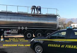 Maxi frode fiscale e carburante a prezzi stracciati: sequestrati 24 milioni di euro
