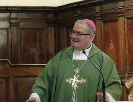 Mezzo secolo di missione sacerdotale: sabato e domenica le messe per il vescovo