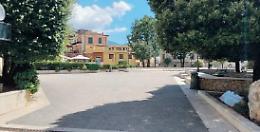 Lotta al virus, un camper in piazza per vaccinarsi contro il Covid-19