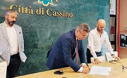 Cassino diventa città dei diritti: il sindaco firma la Carta Etica