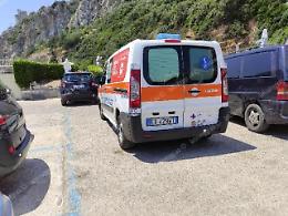 San Felice Circeo, malore in spiaggia: muore sotto gli occhi dei bagnanti