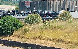 Schiacciato da un muletto: indagini in corso per chiarire la morte di Tommaso