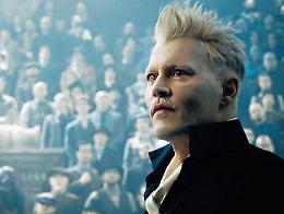 Animali fantastici e dove trovarli: su Netflix un ipnotico e criminale Johnny Depp