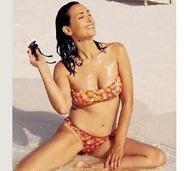Caterina Balivo, prova costume al top: «Mi giudico da sola e mi do 10»