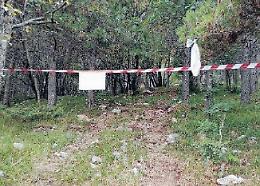 Spunta una strada fantasma sui monti: scattano allarme e sigilli