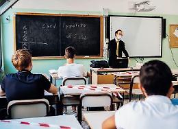 Riparte la scuola. Tutti in presenza tra mascherine, green pass e distanziamento