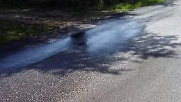 Perdita idrica in via Capranica e nessuno interviene: residenti delusi e arrabbiati