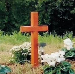 Nicolas Lorenzo Vona morto in un incidente: una croce sul luogo della tragedia