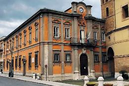 Elezioni comunali, si chiude la campagna elettorale. Dopo gli scontri il silenzio