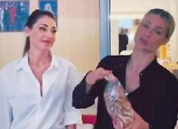 Michelle Hunziker estasiata dai dolci sorani: le bontà offerte da Anna Tatangelo