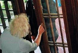 La truffa dei falsi nipoti: anziani nel mirino. Sventati diversi tentativi