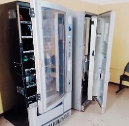 Assalti ai distributori automatici dell'Asl: ingenti i danni