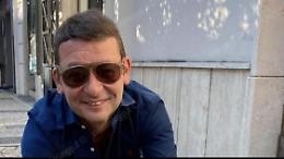 Incidente all'alba, auto in un canale: muore il fotografo Lorenzo Marzoli