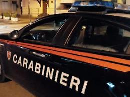 Crack in auto per lo sballo ma i carabinieri li fermano: un uomo e una donna nei guai