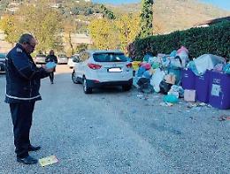 È guerra ai “furbetti” dei rifiuti: scattano le sanzioni per i trasgressori