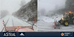 Nevica a Forca D'Acero, mezzi spazzaneve in azione sulla SR 509: massima cautela