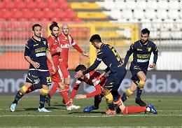 Il Frosinone rivoltato dal Monza, da 0-2 a 3-2