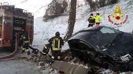 Esce dall'auto dopo un incidente e cade in un pozzo: 20enne muore annegato