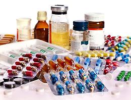 “Voucher farmaci” per aiutare gli svantaggiati: via alle richieste