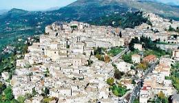 Boom di positivi al Covid in città: contagi fuori controllo sul territorio