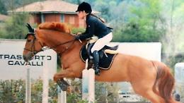 Muore a 33 anni Elizabeth Simonato, oggi i funerali: un dolore senza fine