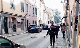 Malore fatale nella casa di piacere, muore 53enne: una prostituta lancia l'allarme