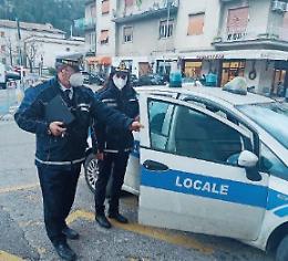 Controlli anti-Covid per arginare il contagio: doppio turno per i vigili urbani