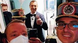 Il maestro Marcello Bruni sul palco di Sanremo: l'orgoglio della città