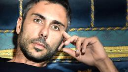 Morte Rocco Di Nota, oggi il doloroso addio al giovane papà: comunità in lutto