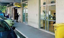 Caos alle Poste: la corrispondenza non arriva, proteste e tensione in ufficio