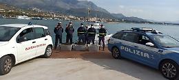 Ricci di mare pescati illegalmente: sequestrati 3 quintali e mezzo. Scatta la multa