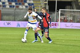 Alle 16.15 il big match Frosinone-Benevento