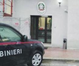 «Sua figlia è in caserma», truffa sventata in extremis. Indagano i carabinieri