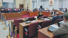 Amministrative, cambi di casacca e superstiti: il consiglio tra passato e futuro