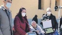 Lucia Paniccia compie 100 anni: festa a sorpresa per la dolce nonnina