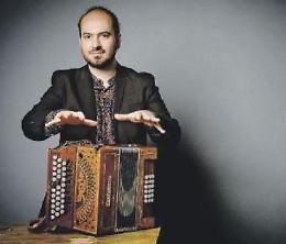 Il musicista Alessandro D'Alessandro vincitore del prestigioso premio "Città di Loano"