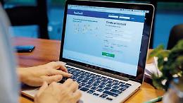 Minacce “hot” e false promesse: nei guai un cinquantenne ciociaro