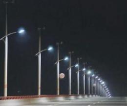 Punti luce a led a via Impradessa. Venticinque nuove istallazione