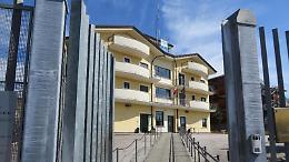 Minacce alla madre, a marzo l'aggressione con un coltello: trentenne allontanato